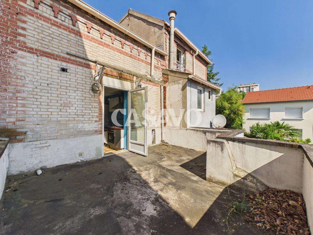 Vente Immeuble 12 pièces de 272m² - 94140 Alfortville - photo 7