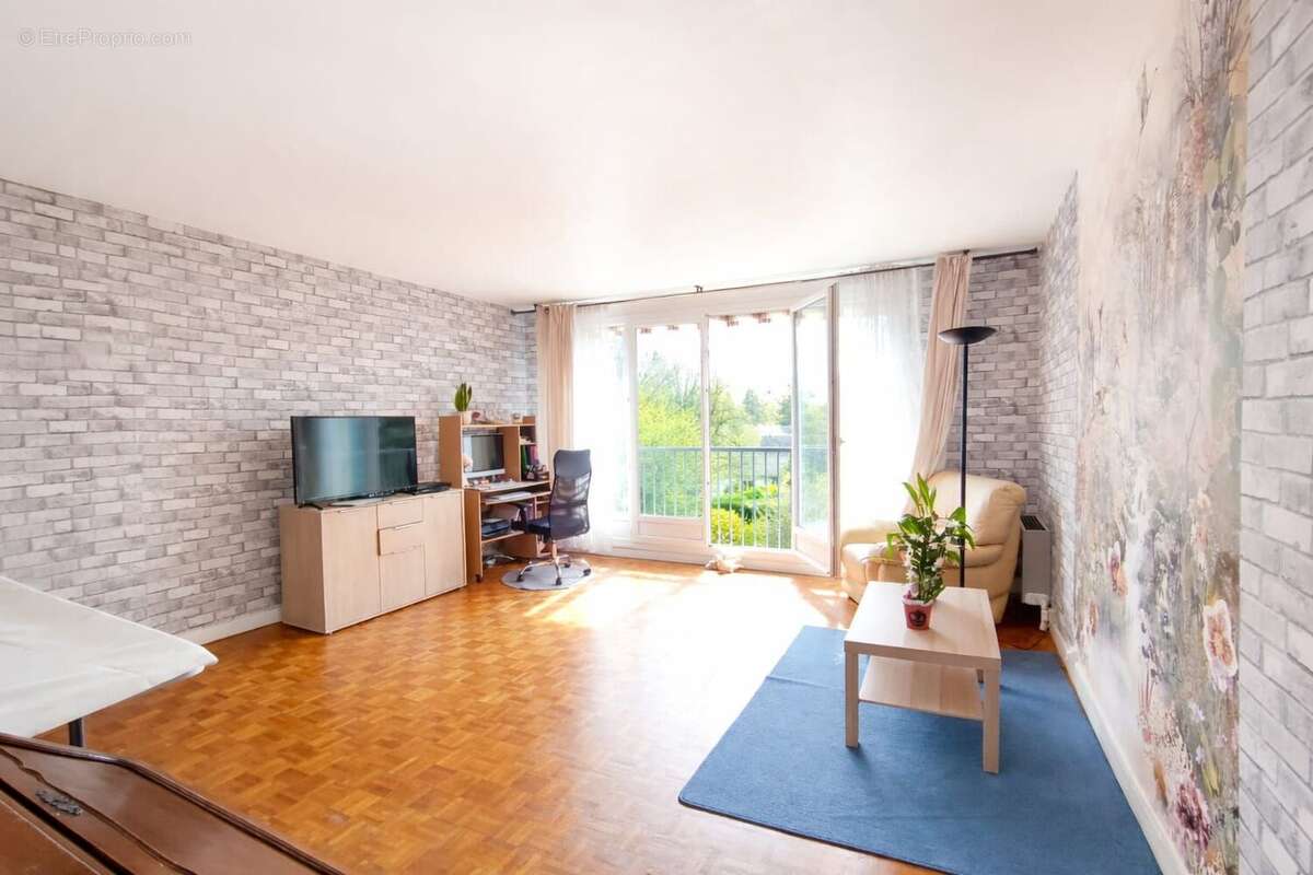 Appartement à MONTLIGNON