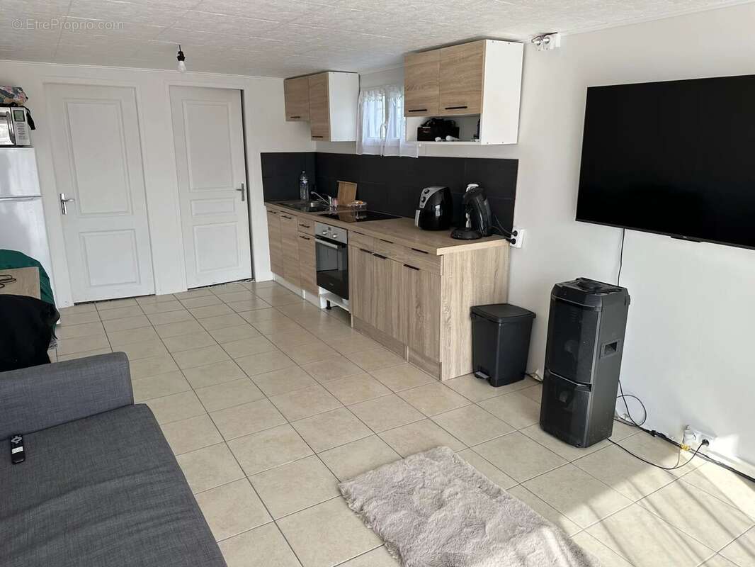 Maison à SAINT-MAURICE-LA-CLOUERE