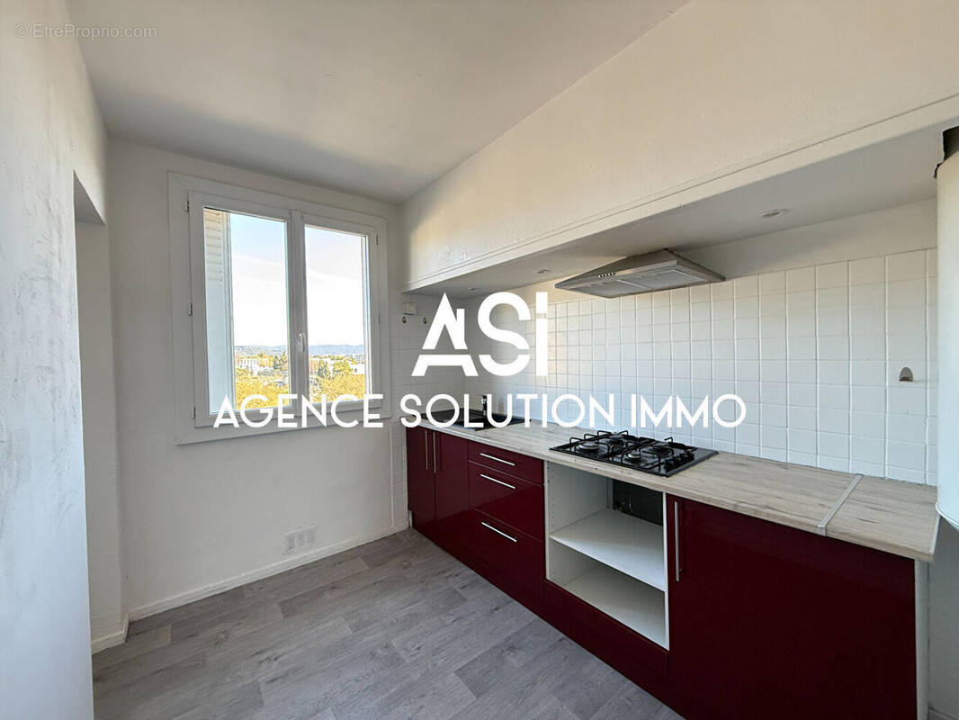 Appartement à BOURG-SAINT-ANDEOL