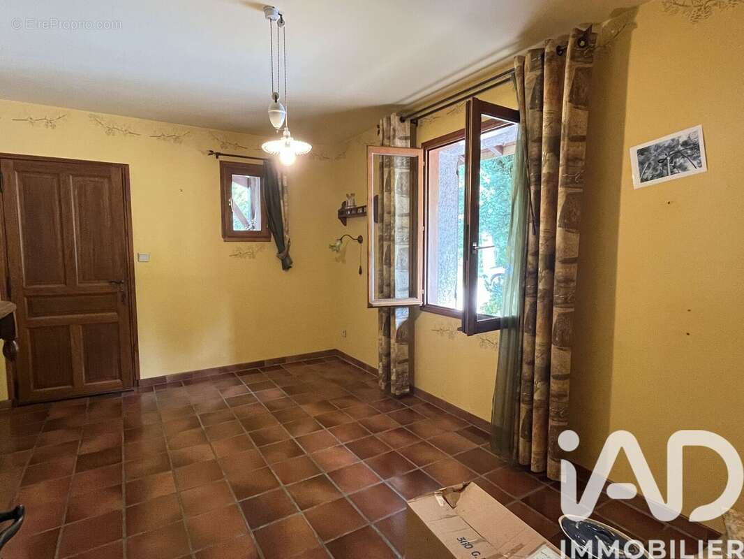Photo 9 - Maison à HOUEILLES