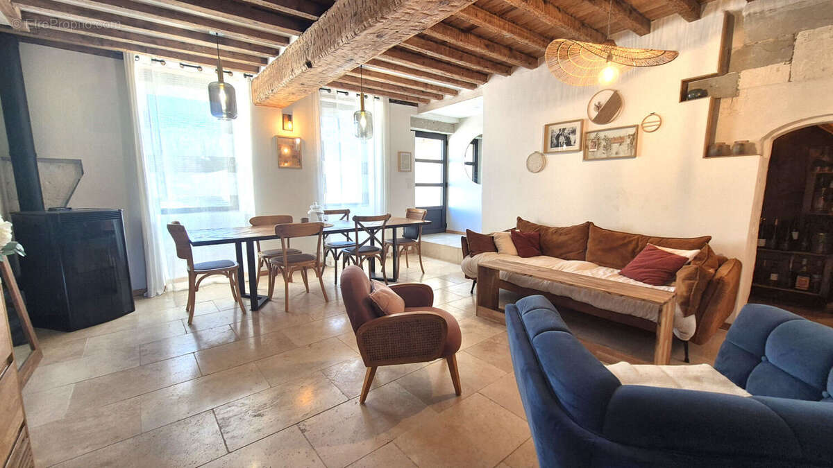 Maison à CHATEAURENARD