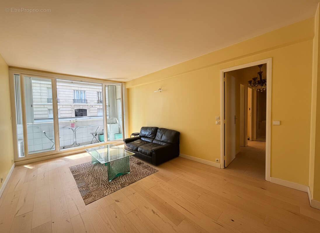 Appartement à PARIS-13E