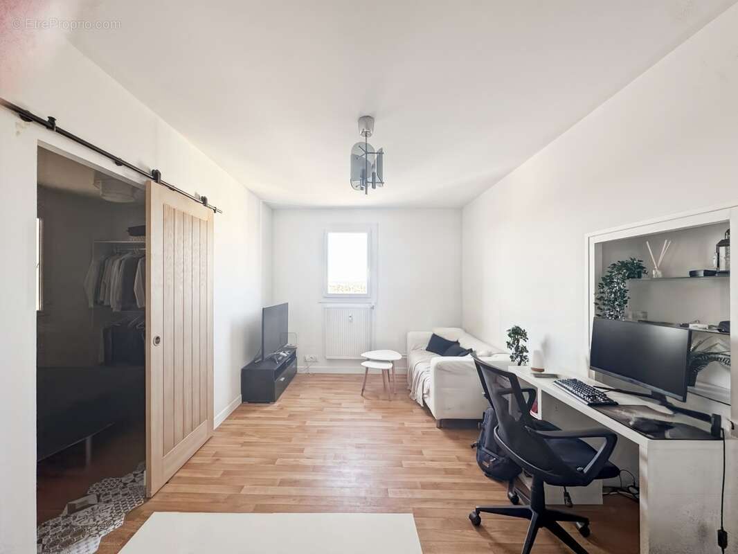Appartement 2 pièces 48m2 avec balcon, parking et cave Dijon Montchapet (21) - photo 3
