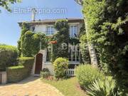 Maison à CLAYE-SOUILLY