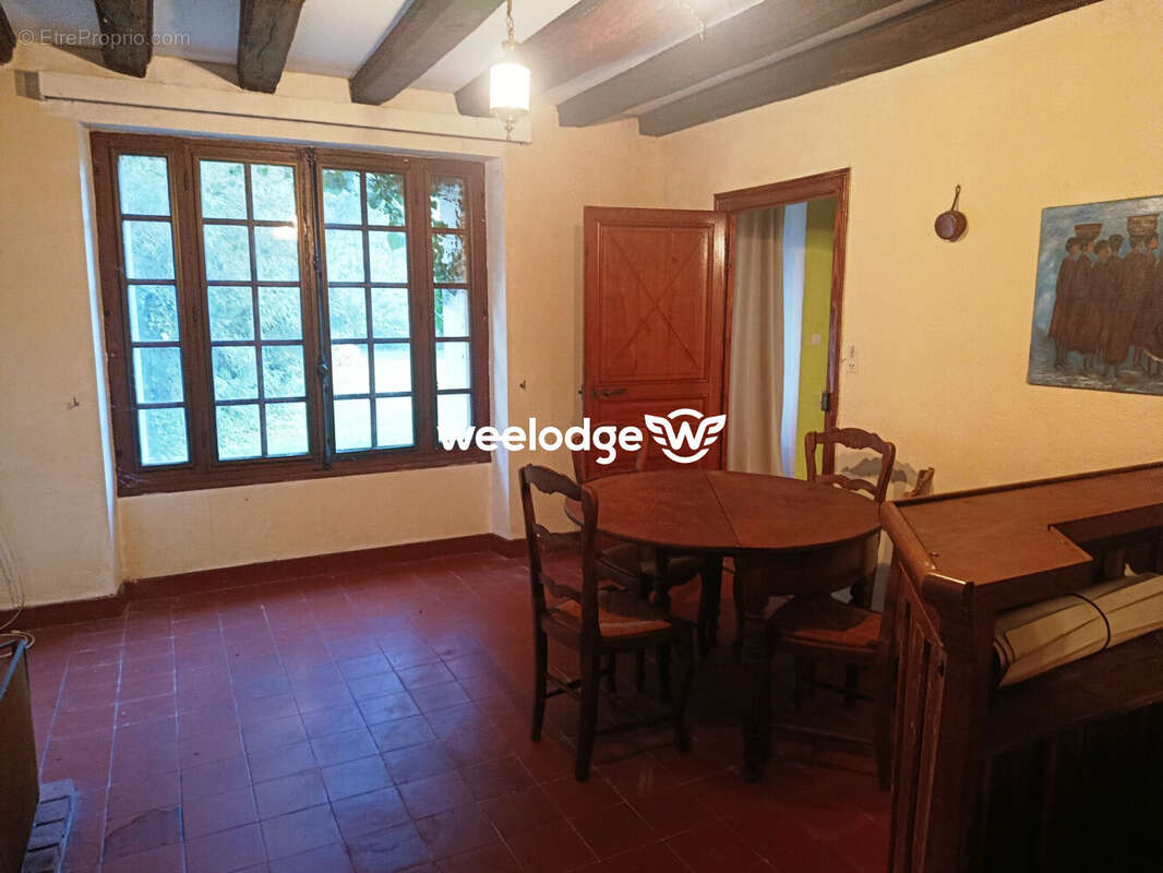 Maison à MONTGIVRAY