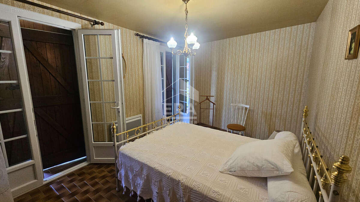 Maison à LA DIGNE-D'AVAL