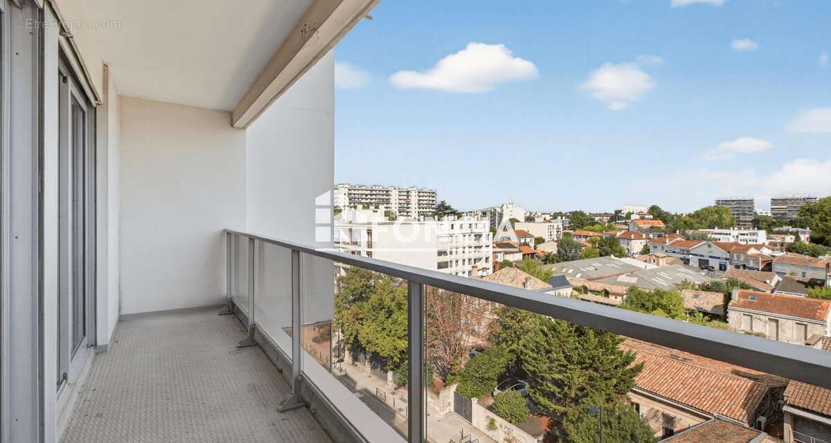 Appartement à BORDEAUX