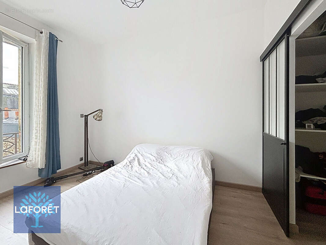 Appartement à FOUGERES