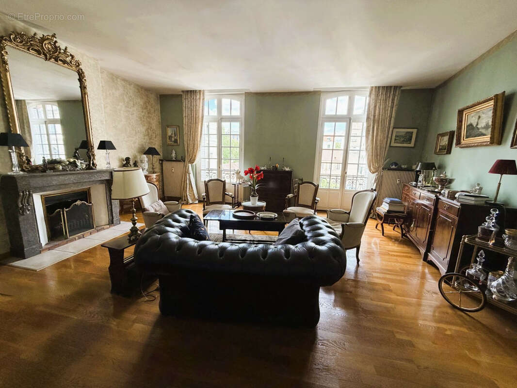 Appartement à VICHY