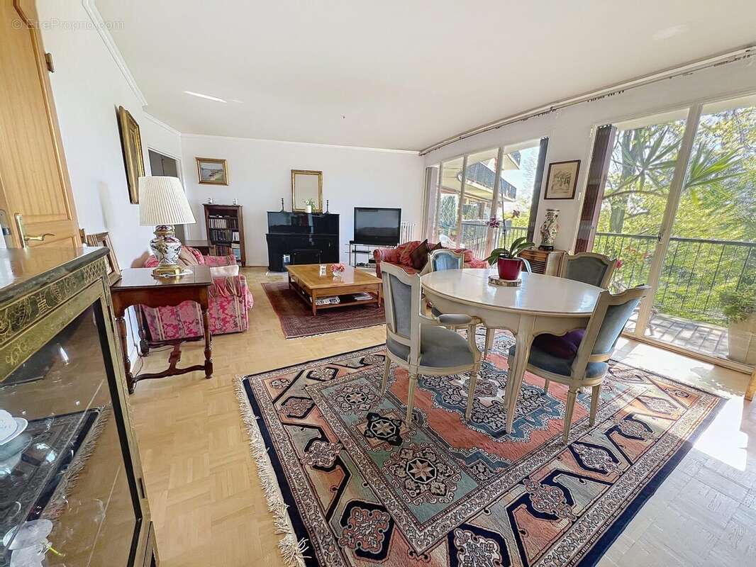 Appartement à VAUCRESSON