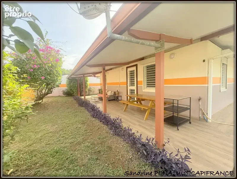 A vendre a kourou (guyane francaise) une magnifique maison individuelle t5 de 91 m² - terrain de 425 m² - au prix de 307 000 € - photo 13