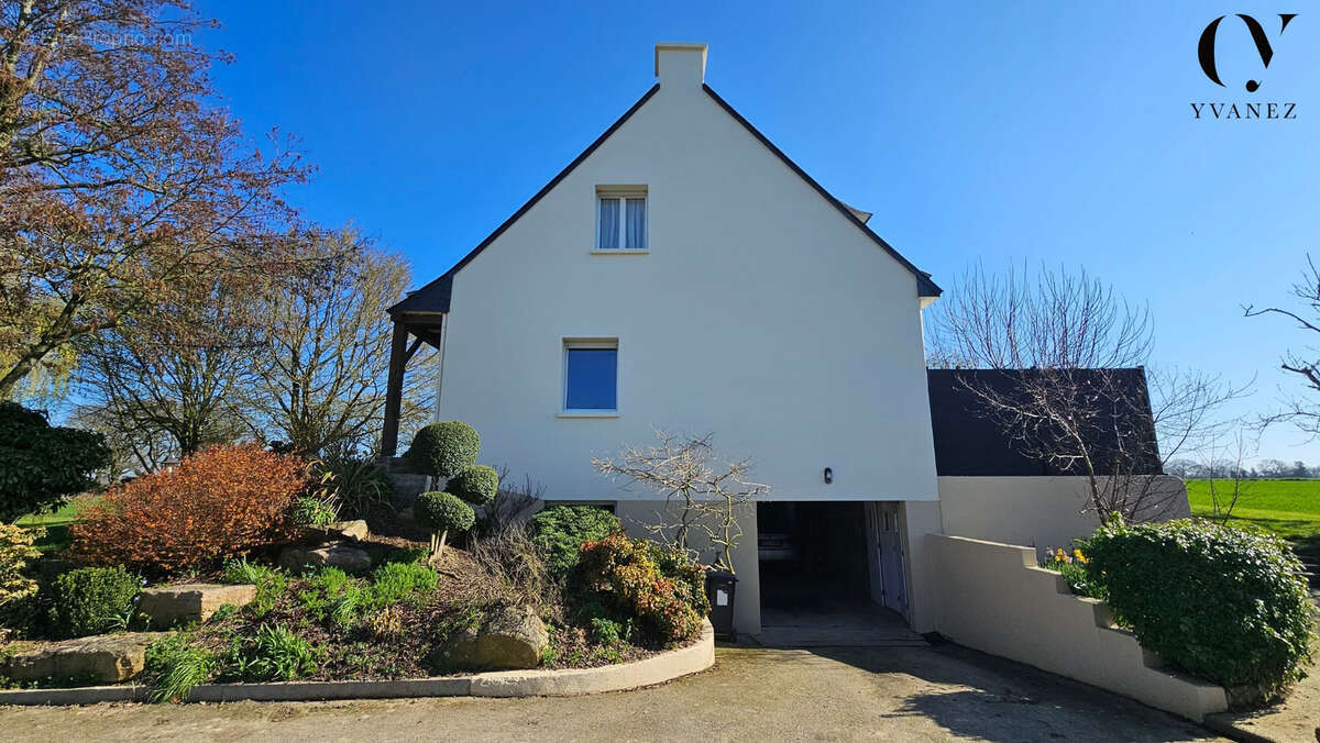 Maison à JANZE