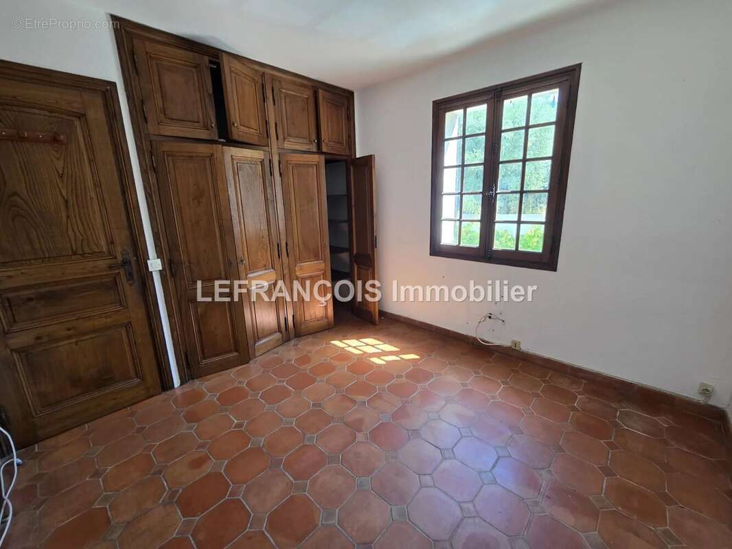 Maison à MOUANS-SARTOUX