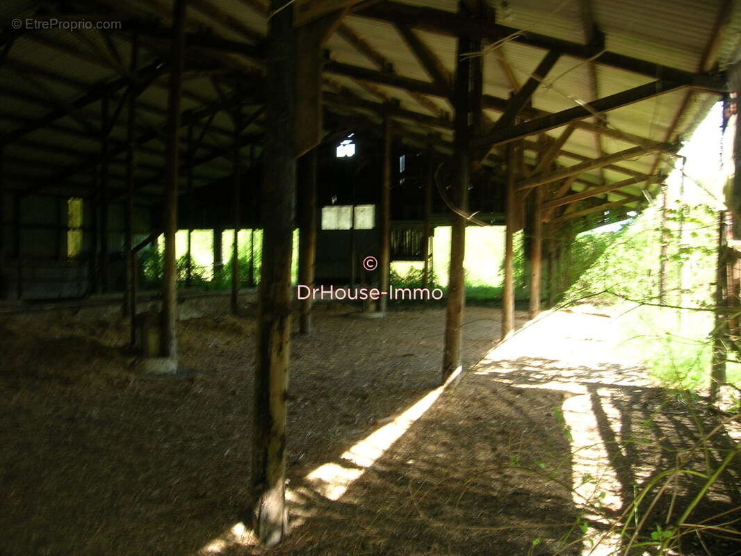 Autre à VARENNES-EN-ARGONNE