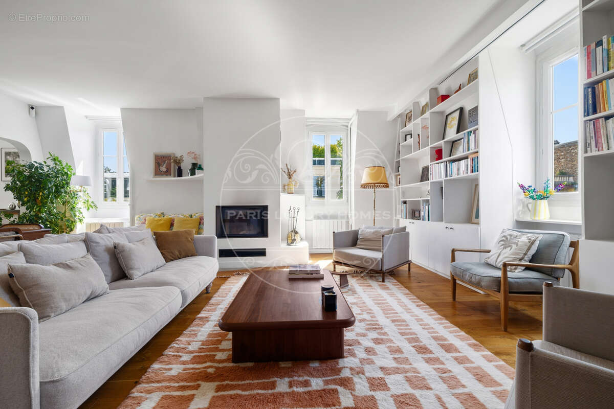 Appartement à BOULOGNE-BILLANCOURT