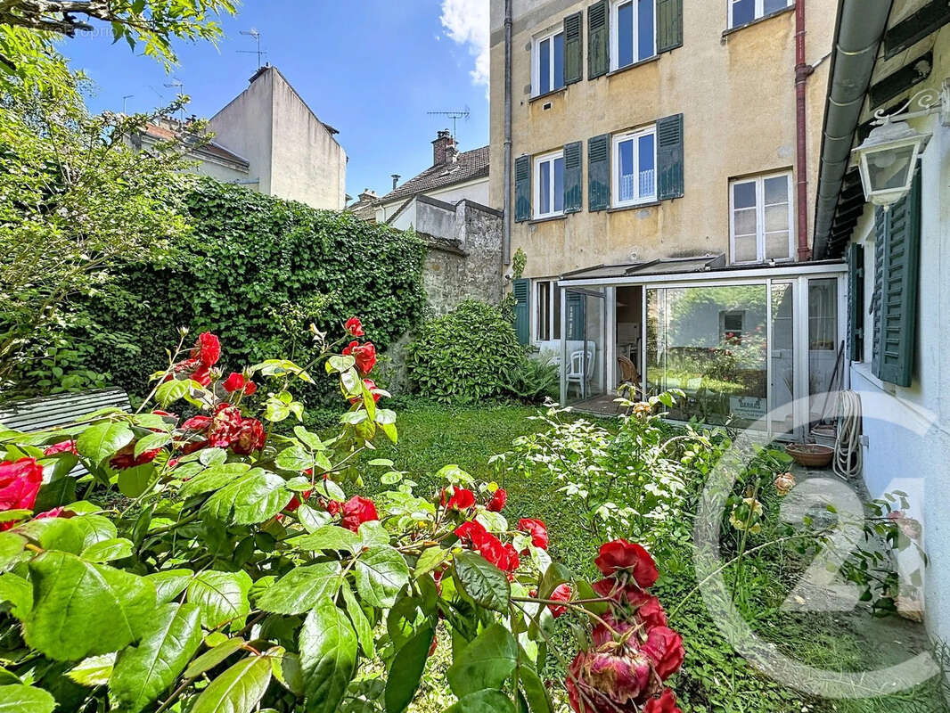 Appartement à FONTAINEBLEAU