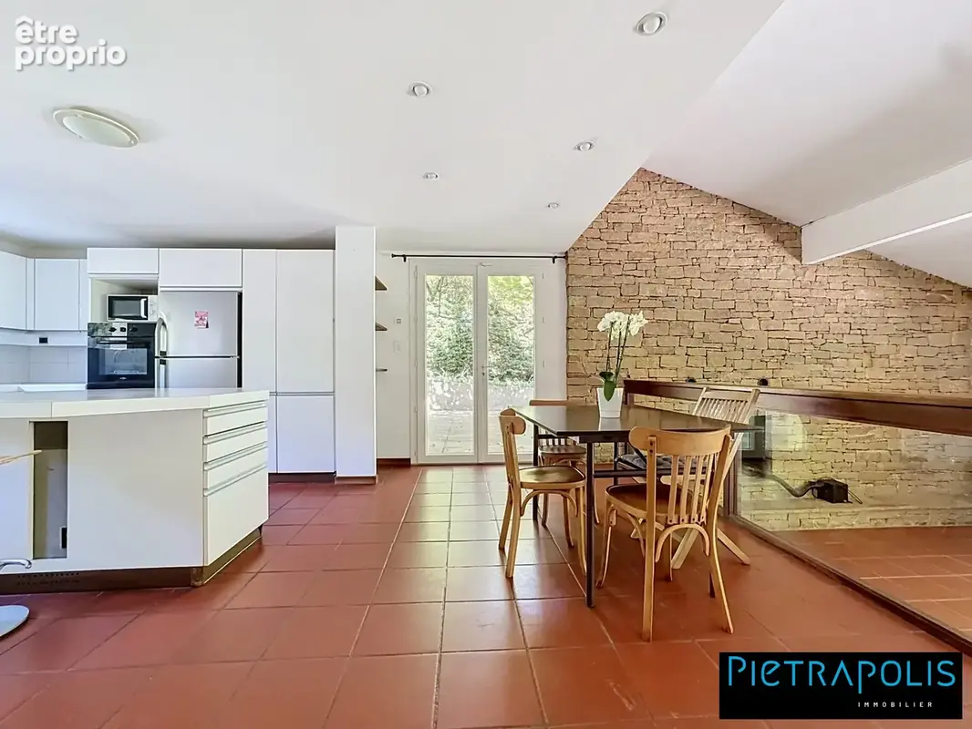 Maison 8 pièces 230 m² à vendre à Villefontaine (38090) - photo 6