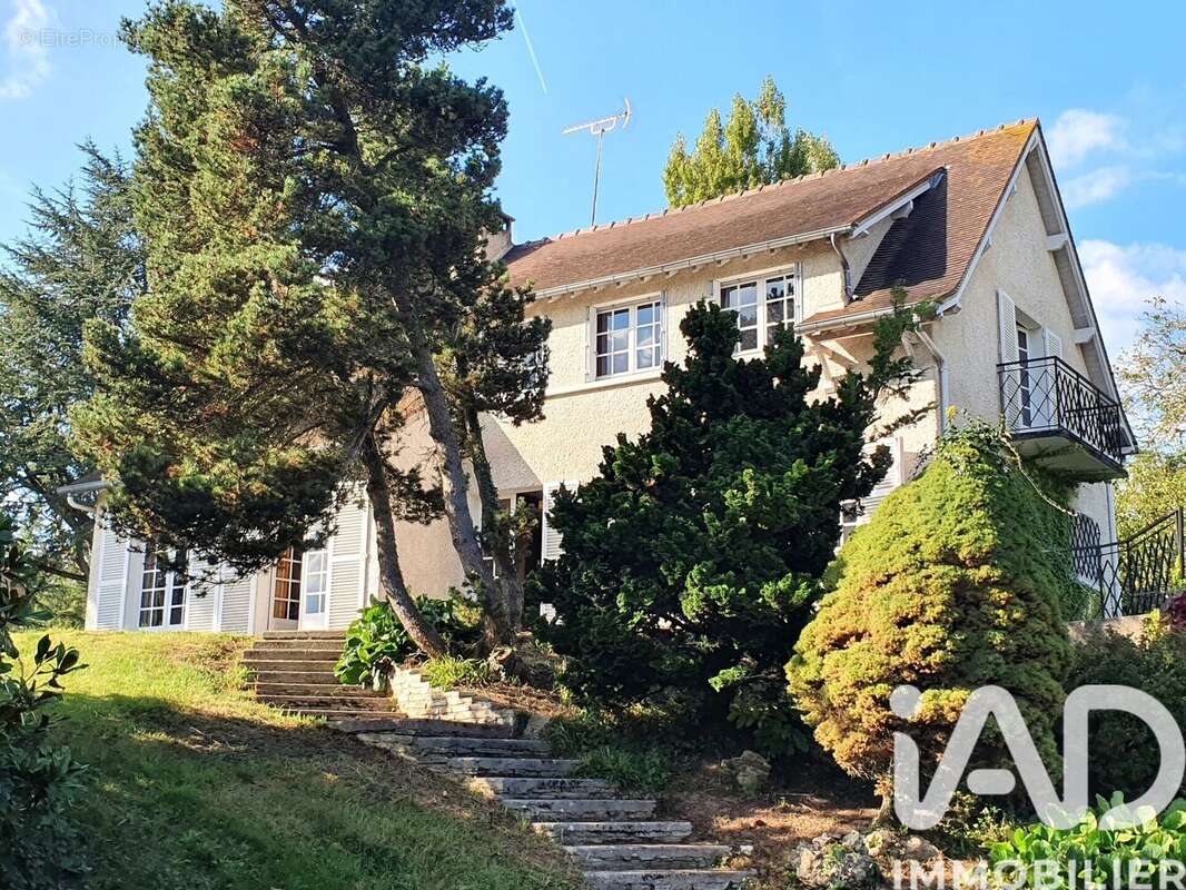 Photo 3 - Maison à QUINCY-VOISINS