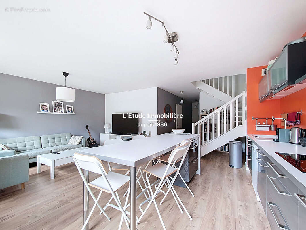 Maison à SAINT-PRIEST