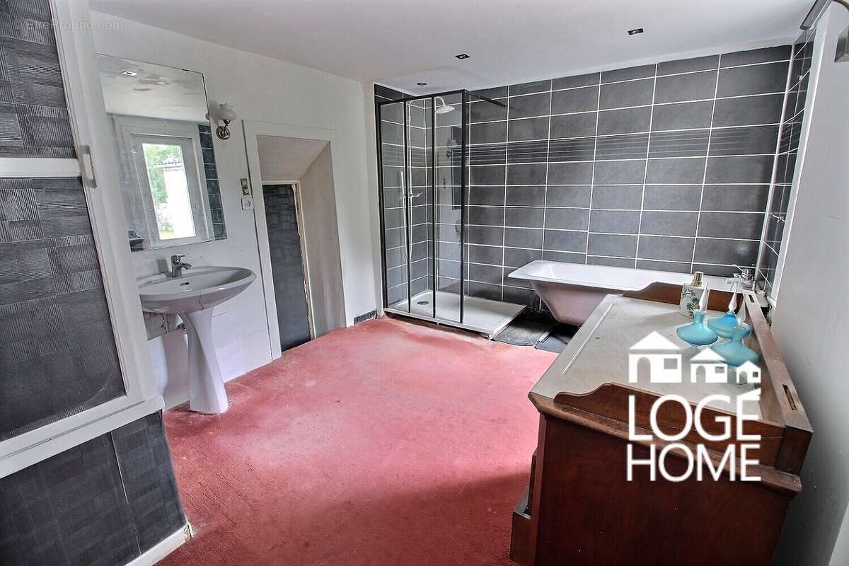 Maison à PECQUENCOURT