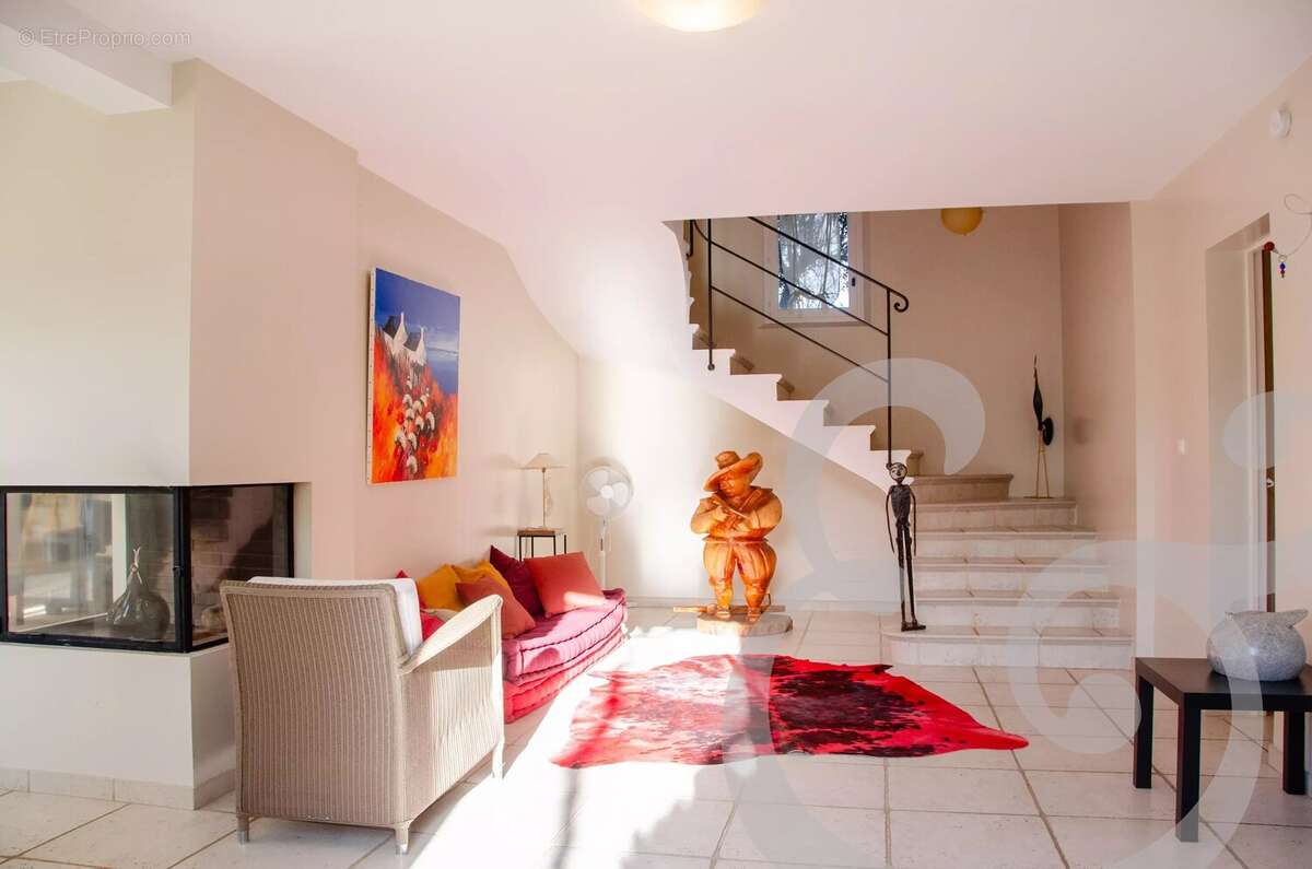 Maison à EYGALIERES