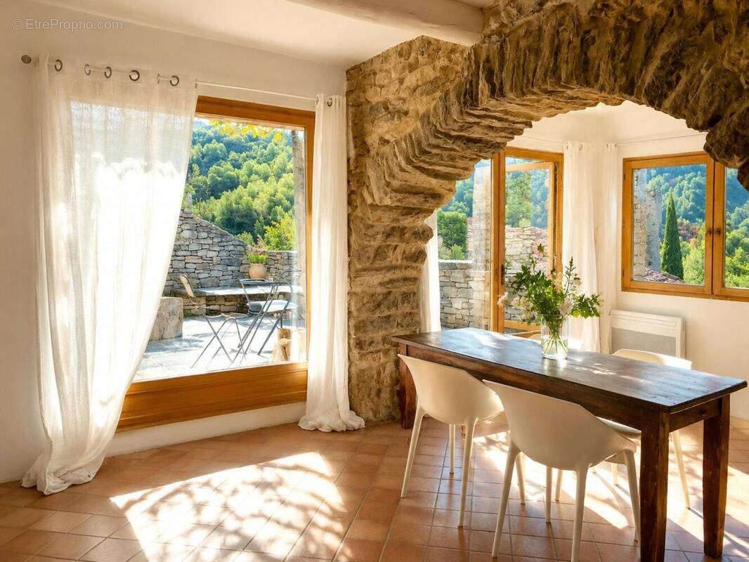 Photo 1 - Maison à SAUMANE-DE-VAUCLUSE