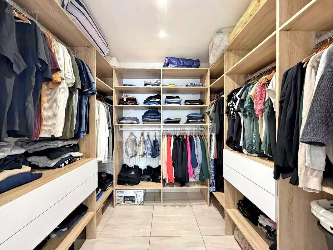 Maison à SAINT-MARTIN-DE-CRAU