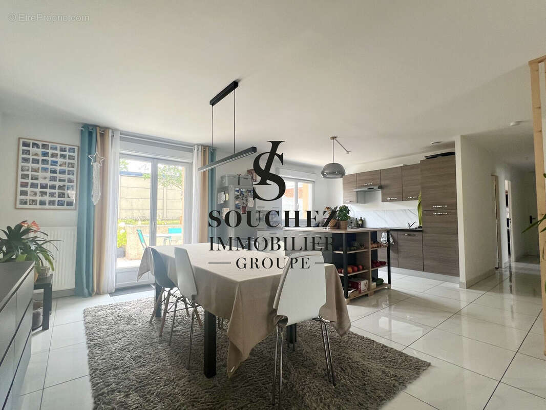 Maison 86 m² à Sains-En-Gohelle  - photo 2