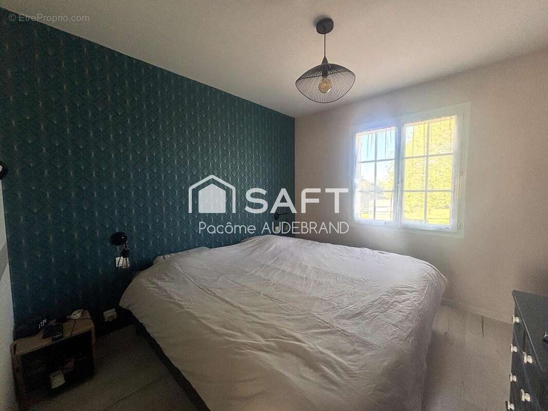 Photo 6 - Maison à VOUILLE