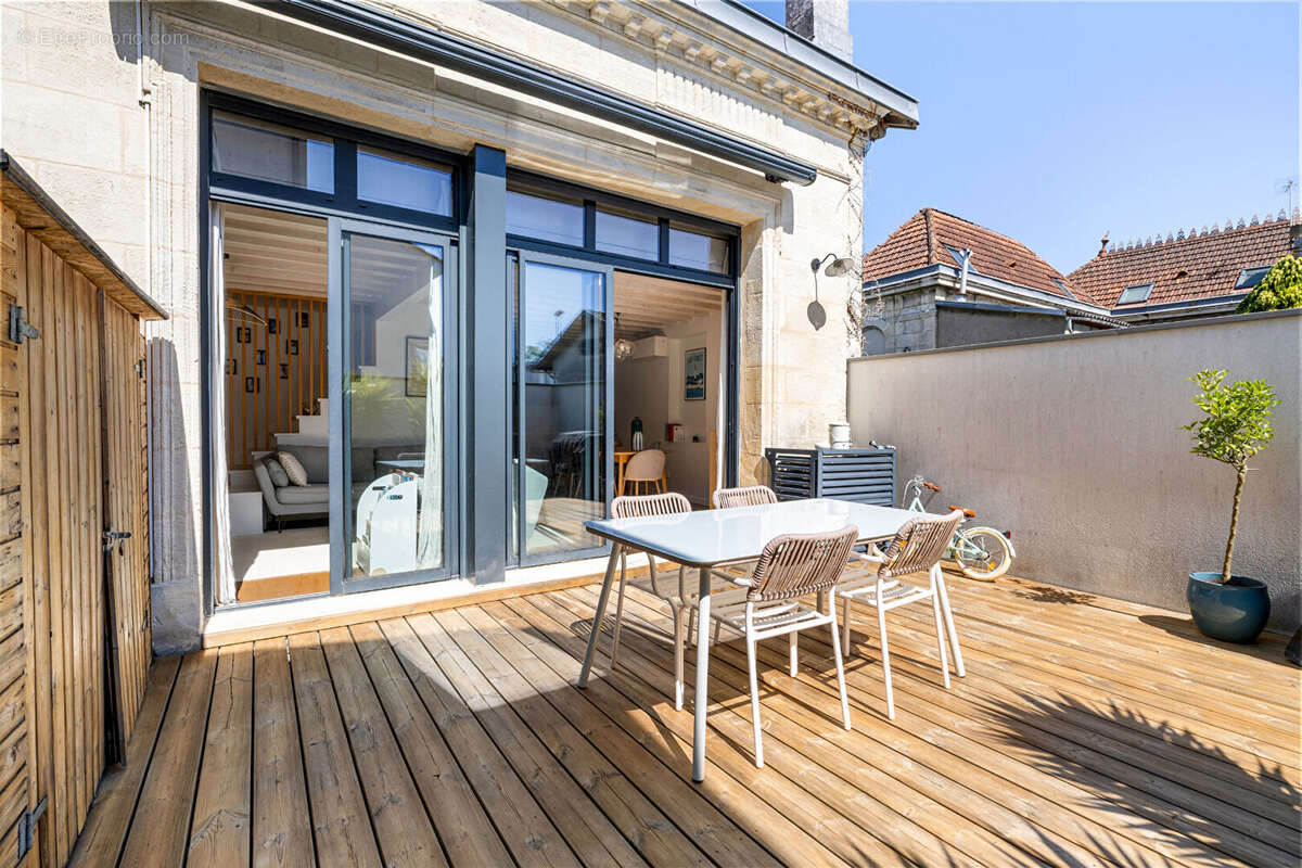 Maison à BEGLES