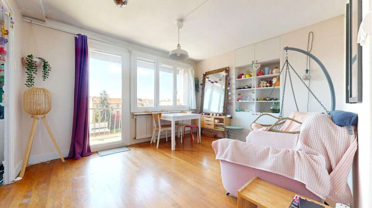 Appartement à VILLEURBANNE