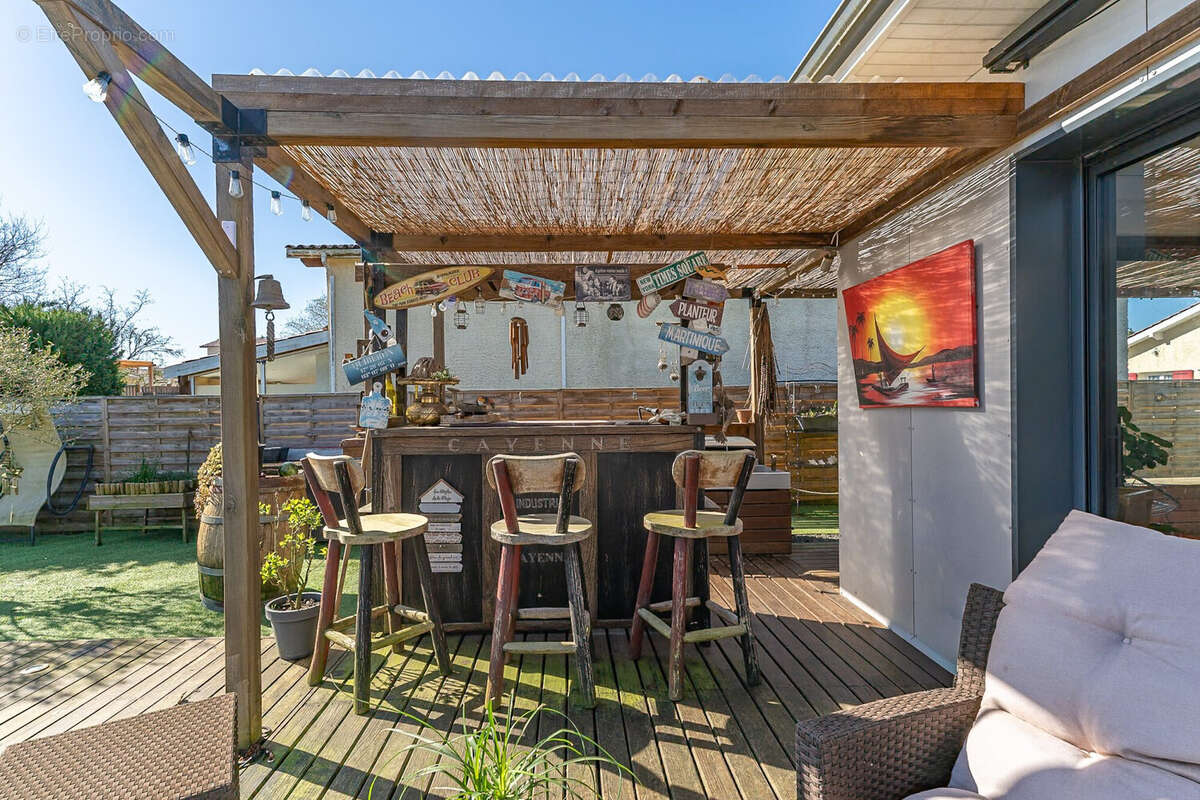 Maison à BELIN-BELIET