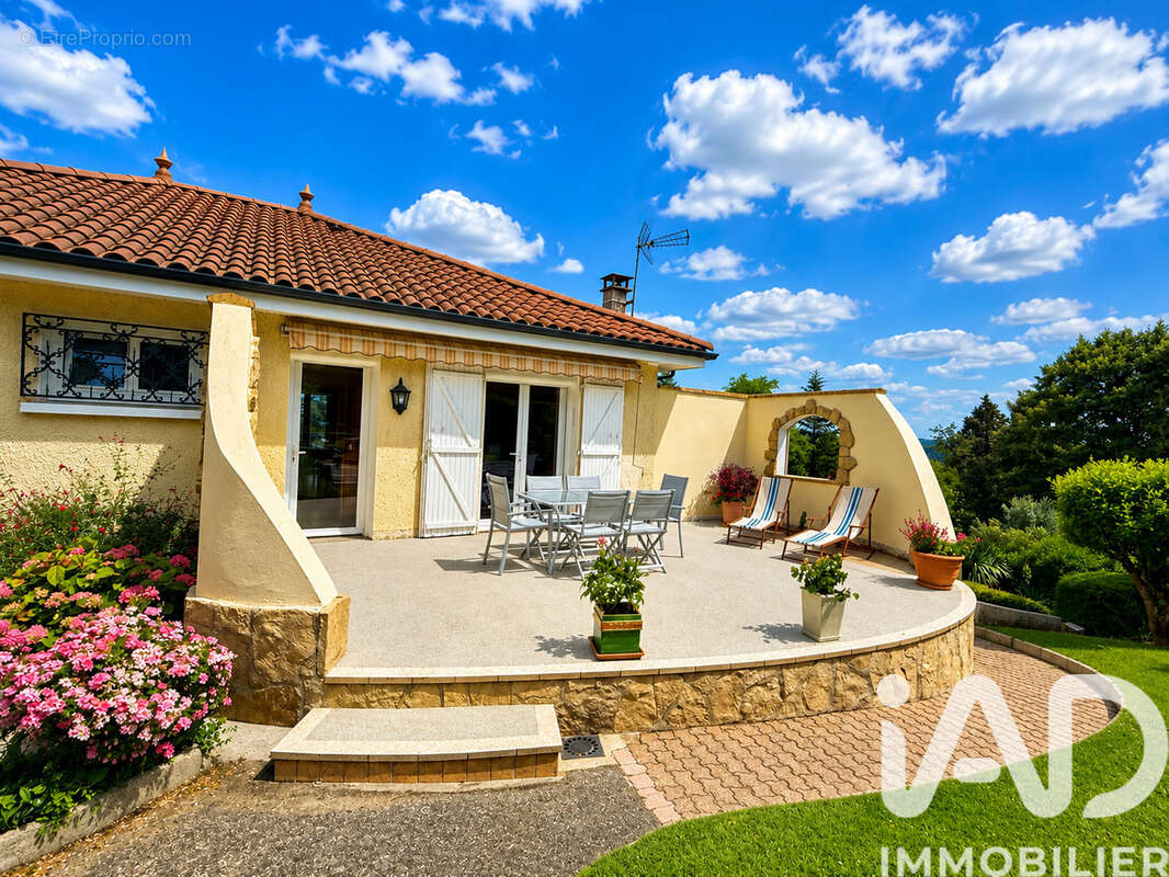 Photo 2 - Maison à SAINT-CYR-SUR-LE-RHONE