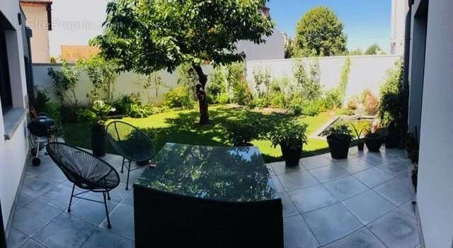 Maison à JOINVILLE-LE-PONT