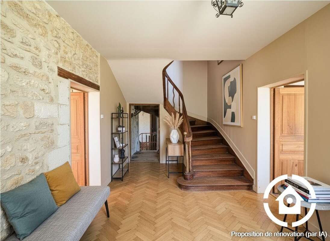 Maison à MOULIDARS