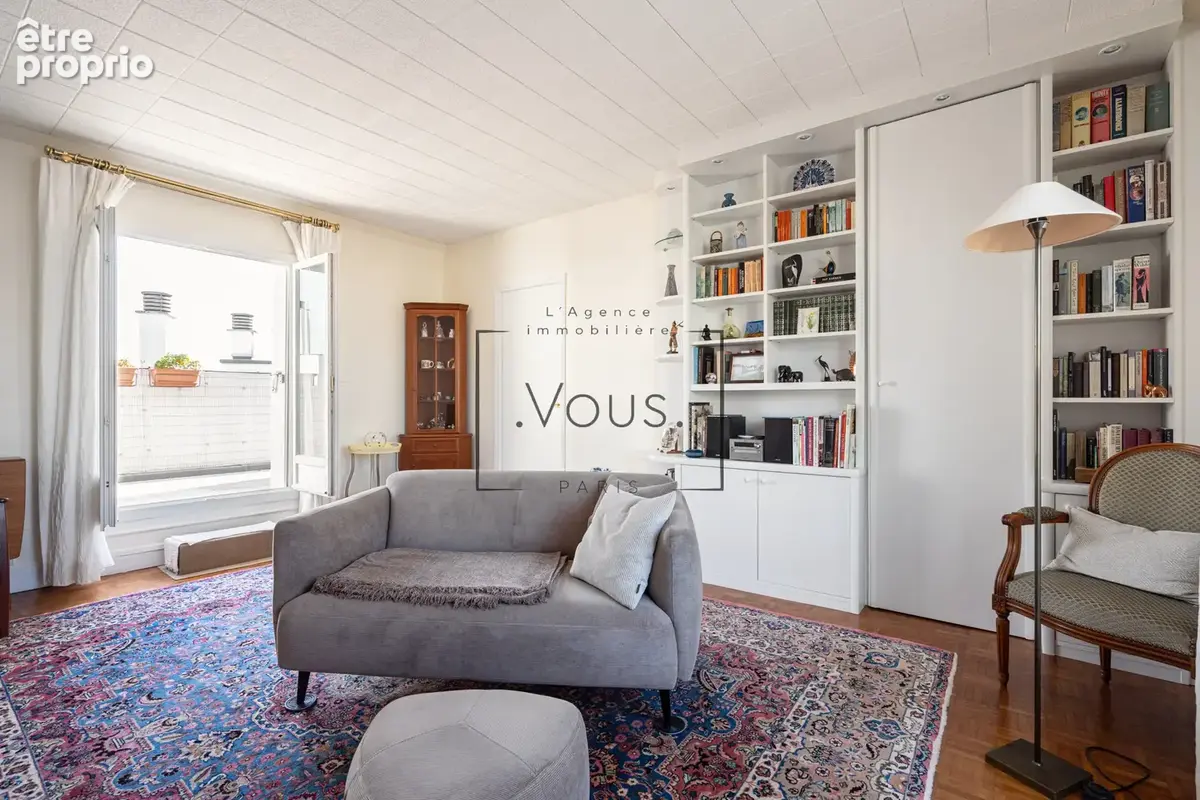 Deux pièces penthouse et ses 50 m2 de terrasses sur le ciel de Paris (Paris XVe) - photo 3