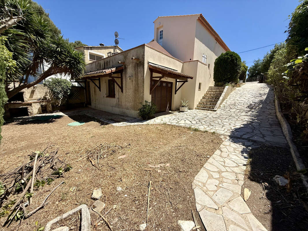 Maison à LA SEYNE-SUR-MER