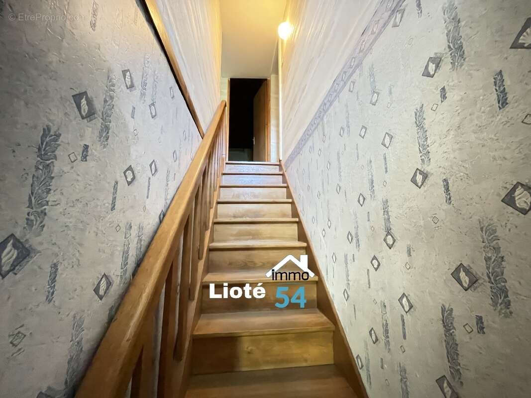 Maison à EINVILLE-AU-JARD