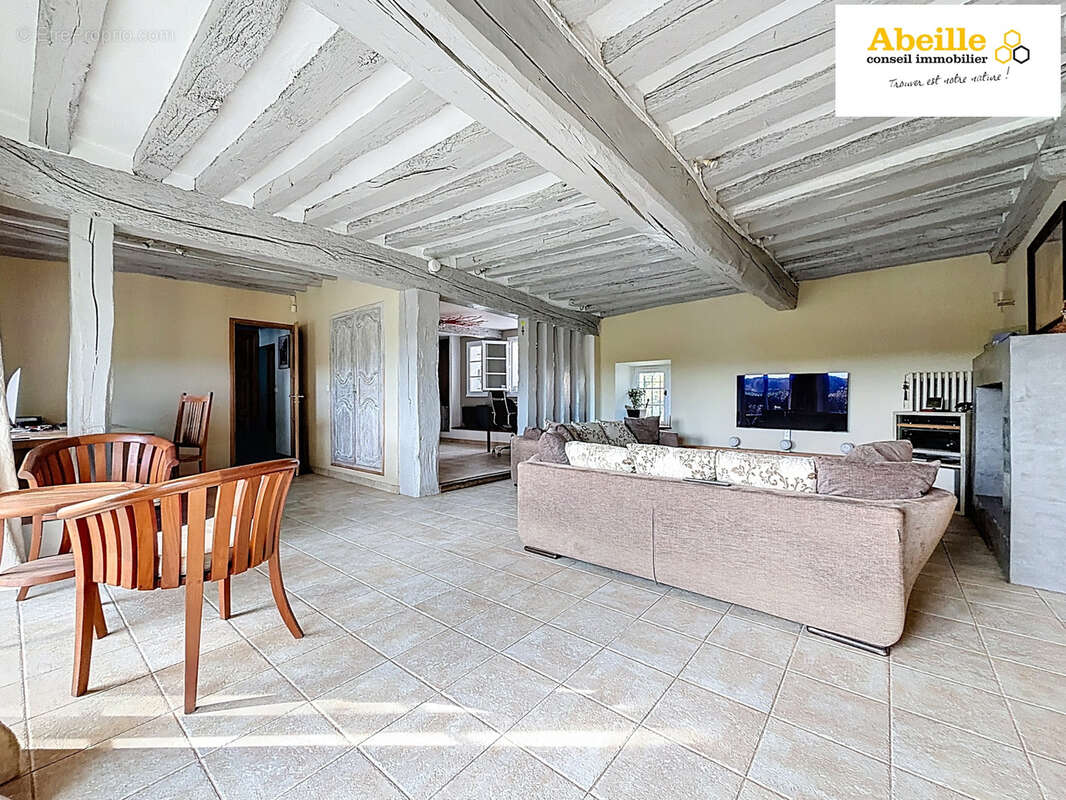 Maison à VAUGRIGNEUSE