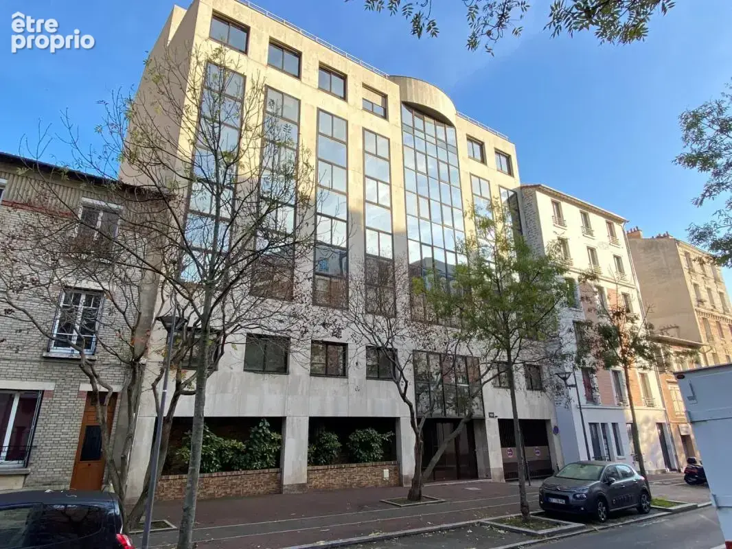 Bureaux à vendre à Issy-les-Moulineaux dans un quartier animé, proche du tramway T2 et de la future ligne 15 du Grand Paris Expr - photo 8