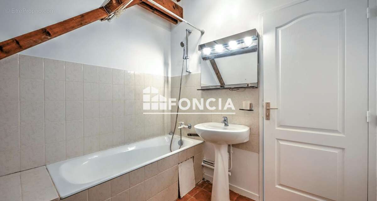 Appartement à VERNOUILLET