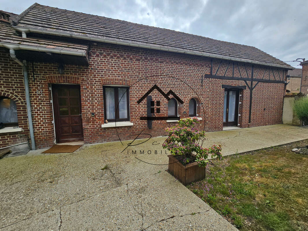 Ensemble immobilier de 7 logements - photo 2