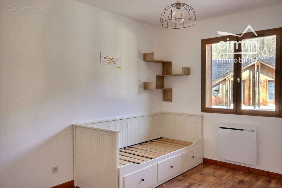 Maison 163 m² à Araches-La-Frasse  - photo 6