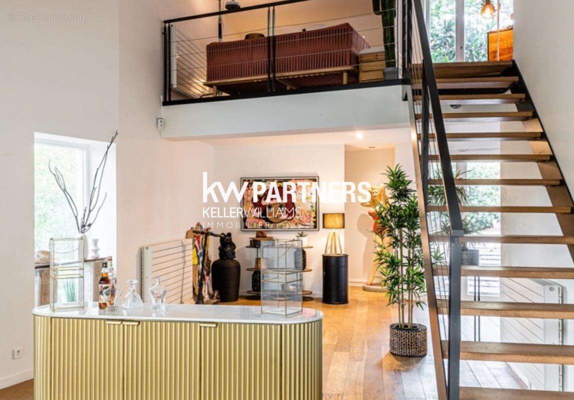 Maison à JOUY-EN-JOSAS