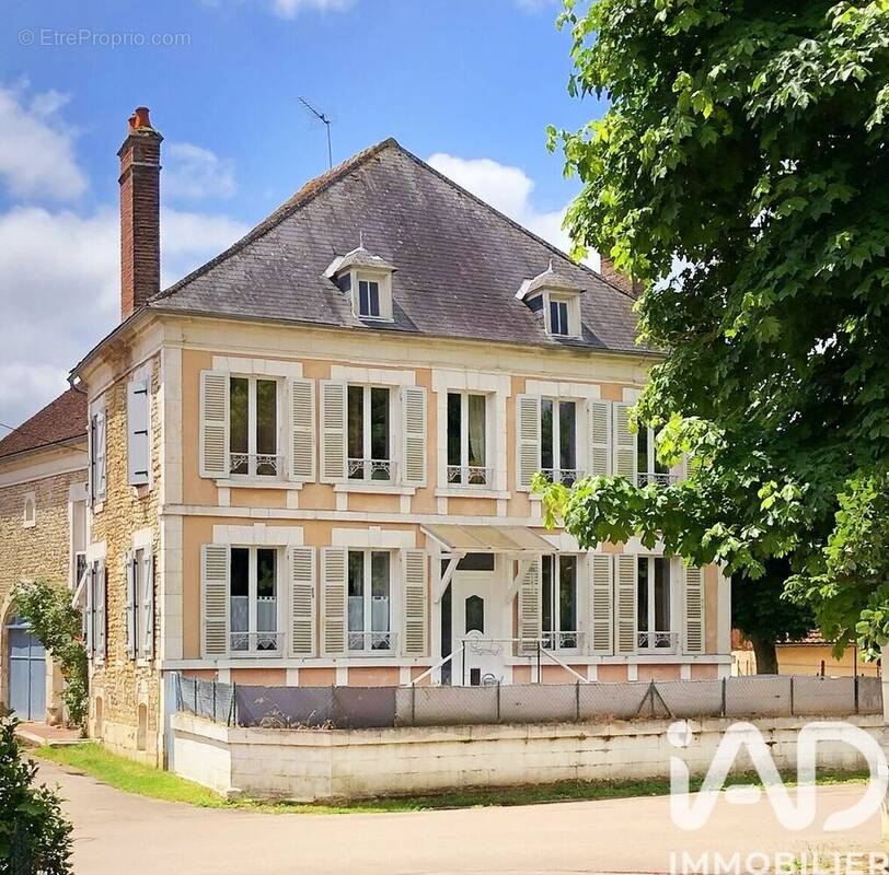 Photo 1 - Maison à THURY