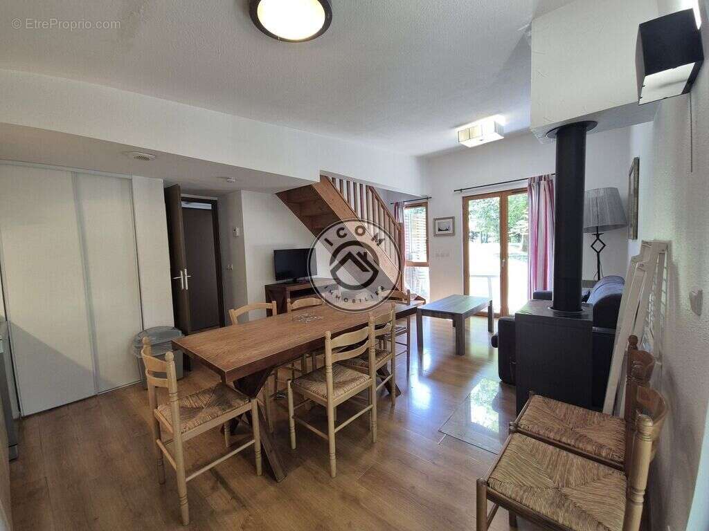 Maison à EPPE-SAUVAGE