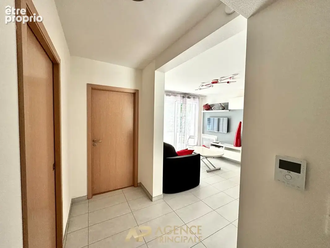 Appartement - Type 2 - 42m2 - Jardin - Parking - La Rochelle Médiathèque (Ville en bois) - photo 7