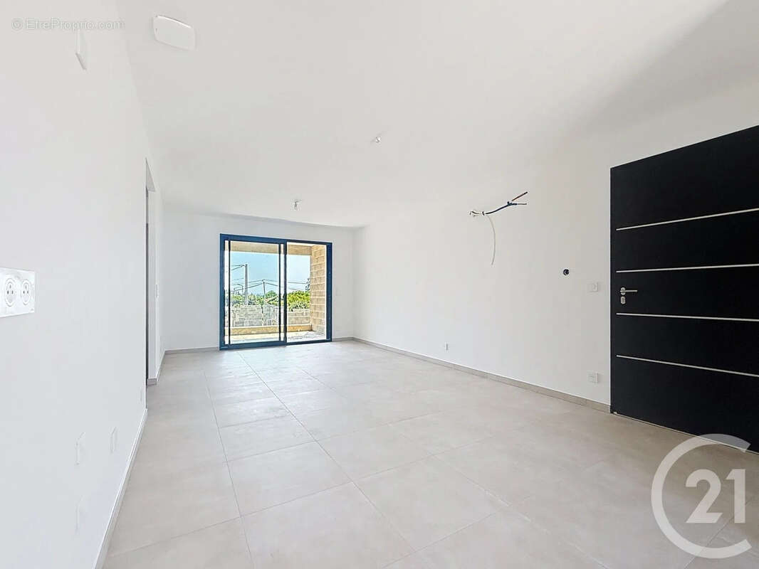Appartement à SANTA-LUCIA-DI-MORIANI