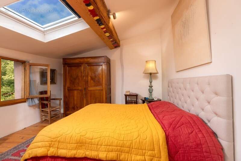 Maison de Caractère avec Tour du XVIIe siècle – Un Trésor Historique au Cœur d’Alet-les-Bains - 180 m² - photo 10